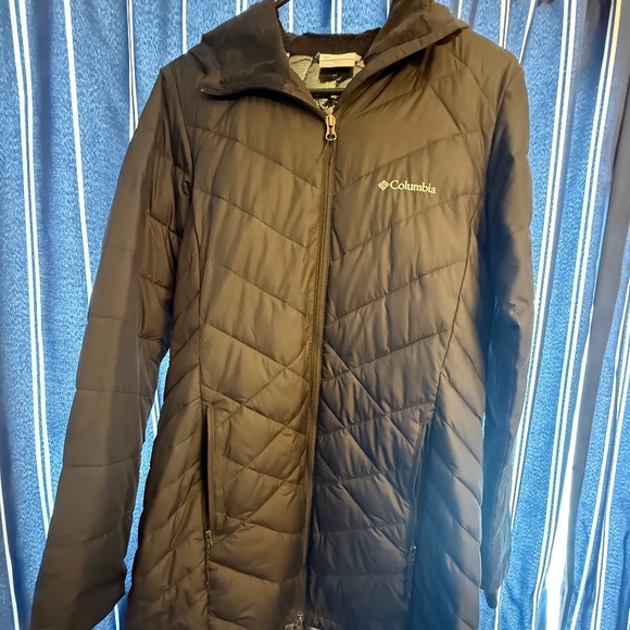 Womans Heavenly Water Resistant Puffer Jacket - Picture 2 of 5